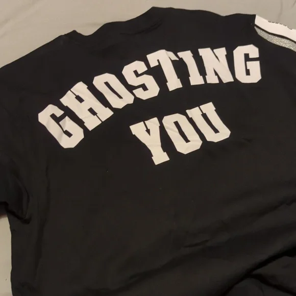 VS Pink Top Bundle (Halloween) - Picture 7 of 9